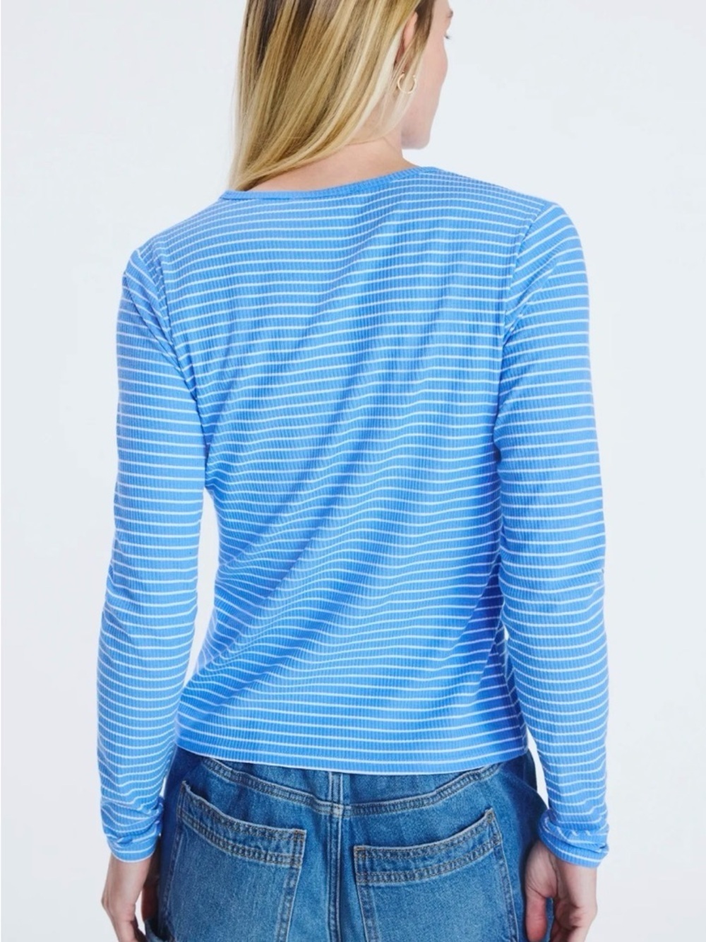 Free Assembly Women's Striped Fitted Cardigan Sweater Blue White Ribbed NWT Med - Picture 3 of 14